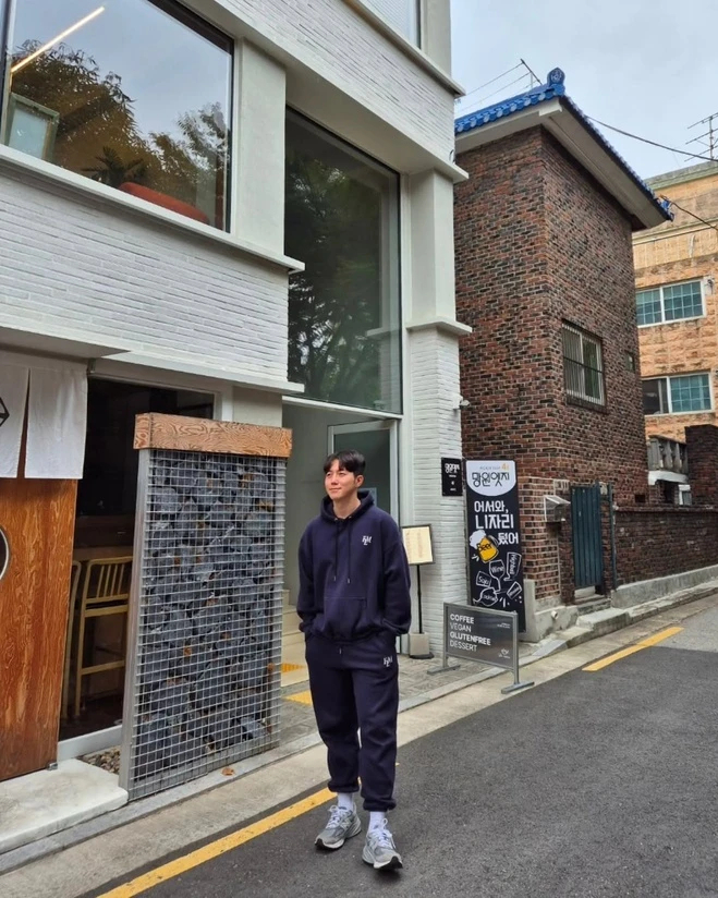 Diễn viên Park Min Jae trong tấm ảnh chia sẻ gần đây. Ảnh: Instagram