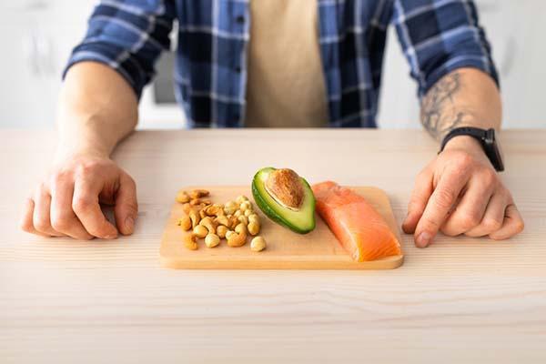 Harvard study: Healthier fats linked to longer life after prostate cancer diagnosis