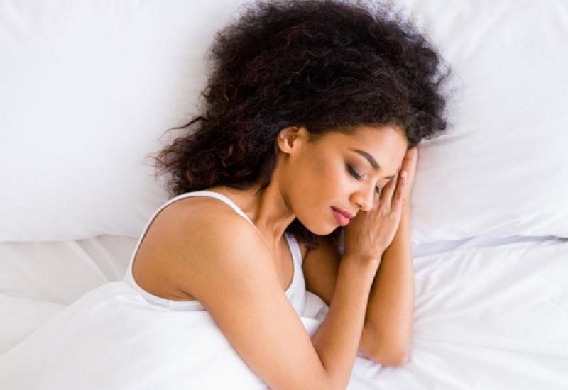 Warning: Sleeping on Your Right Side Every Night May Affect Digestion