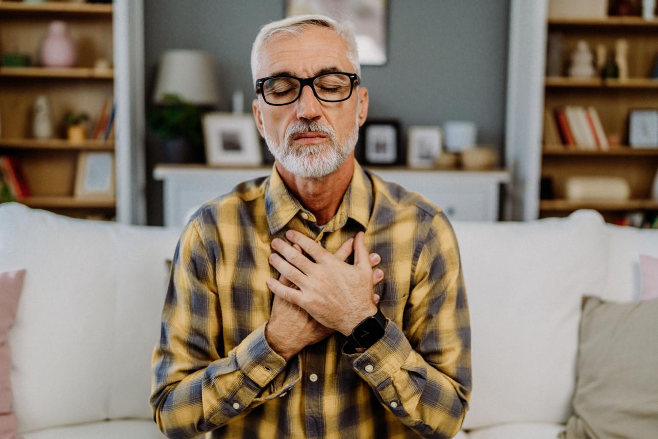 Your Body May Warn You Weeks Before a Stroke: 10 Signs You Should Never Ignore Chapter 4